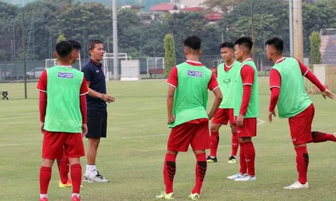 U19 Việt Nam chuẩn bị đối đầu U19 Trung Quốc