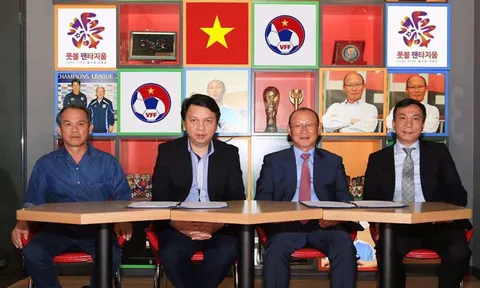 5 bất thường trong quy trình tuyển dụng ông Park Hang-seo