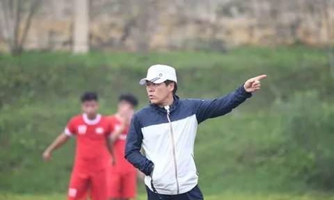 Tân binh V-League chiêu mộ HLV từng vô địch AFC Champions League
