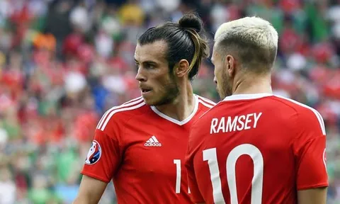 Vì Juventus, Ramsey gạt phăng lời khuyên của Bale