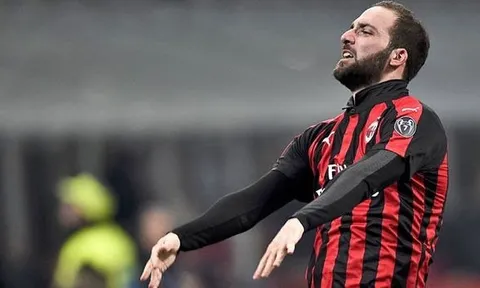 Việc Higuain tới Chelsea có thể thay đổi số phận của một cái tên