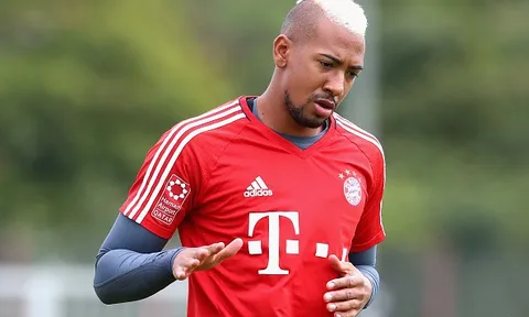 Viện binh khủng xuất hiện trên sân tập Bayern