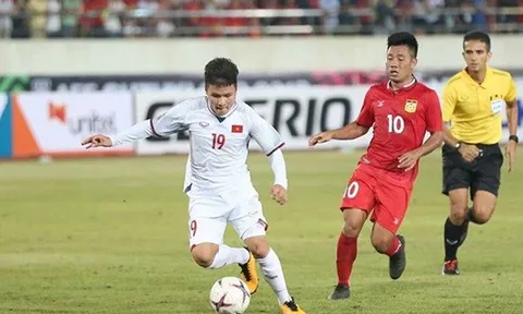 Tuyển Việt Nam đấu Malaysia: Không dùng sức, phải dùng mưu!