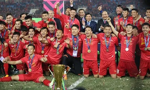 Tuyển Việt Nam đấu Asian Cup: Cứ triết lý thầy Park mà xông pha