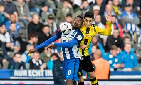 Vòng 2 Bundesliga: Bayern, Dortmund gặp khó