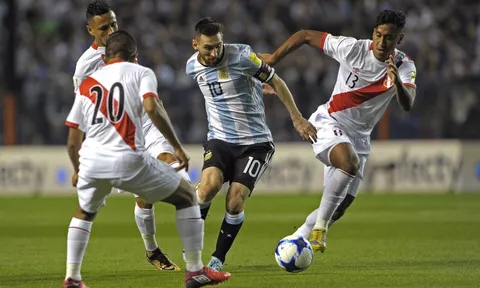Vòng loại World Cup khu vực Nam Mỹ: Argentina có 1 cửa sinh, 2 cửa tử