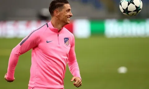 Vừa đến Roma, Torres đã lao vào luyện tập
