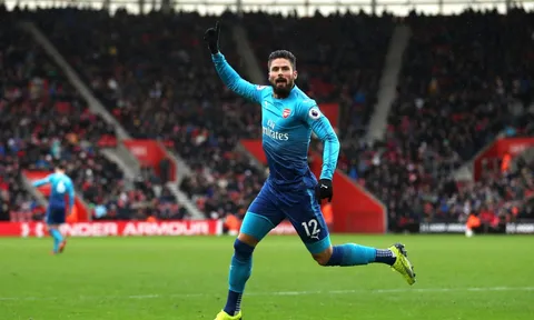 Vừa lập công, Giroud lại rục rịch đòi rời Arsenal