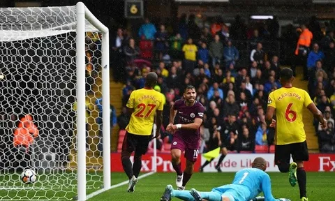 Watford 0-6 Manchester City: Gọi tên kỉ lục gia Aguero