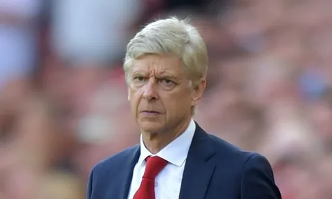 Wenger thừa nhận thích thú khi được chơi tại Europa League