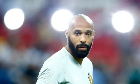 Wenger xác nhận Henry sắp trở về Pháp làm HLV
