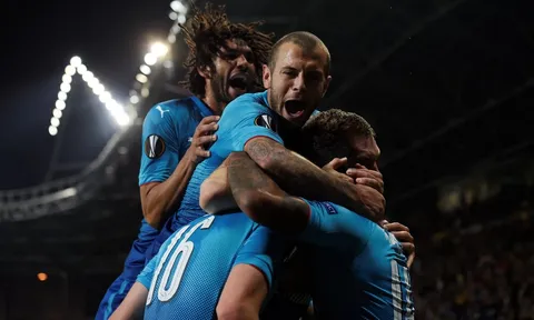 Wilshere chói sáng, Arsenal hủy diệt BATE Borisov