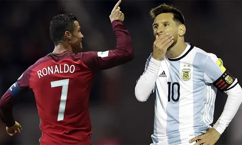 World Cup 2018: Messi xem Ronaldo biểu diễn qua tivi?