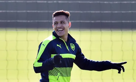 XÁC NHẬN: Arsenal từ chối bán Sanchez cho Man City
