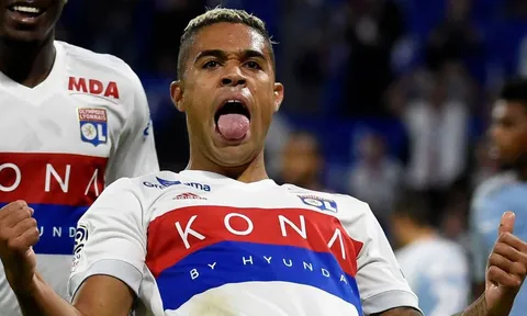 XÁC NHẬN: Real Madrid không có cửa mua Mariano Diaz