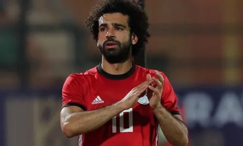 Xong! Liverpool tiếp tục nhận tin dữ về chấn thương của Salah