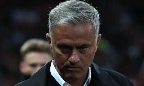 XONG: Mourinho còn đúng 1 trận để giữ ghế ở Man Utd