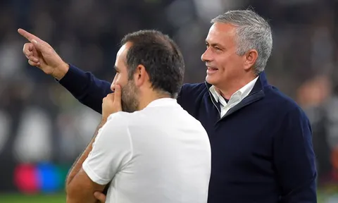 Xong! Sao Man Utd đồng ý gia hạn, lương 400.000 bảng/tuần