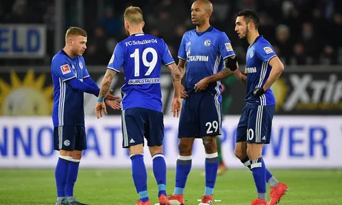 Xuất hiện đội bóng 'nhọ' nhất trước lễ bốc thăm knock out Champions League
