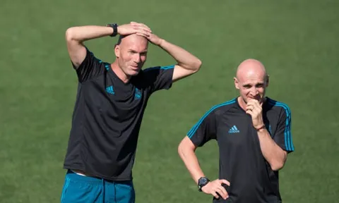 Zidane 'ôm đầu' vì các học trò quá sung