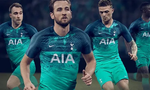 Cận cảnh áo đấu thứ 3 lạ lẫm của Tottenham Hotspur