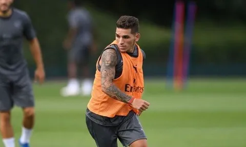 HLV Unai Emery thông báo thời điểm ra mắt của tân binh Lucas Torreira