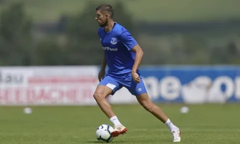 CHÍNH THỨC: Everton chia tay sao Bỉ