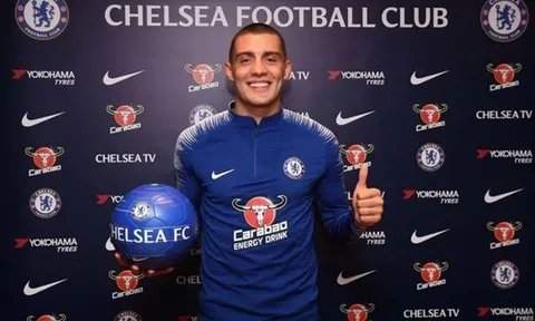 Sau Courtois, fan Chelsea tiếp tục "cằn nhằn" về Kovacic