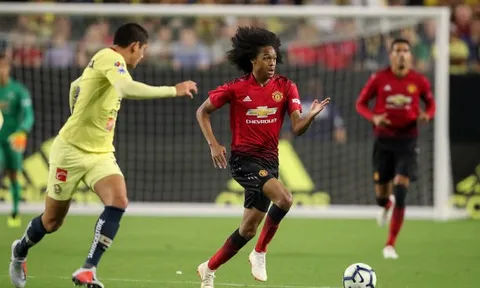 04h00 ngày 23/07, Man United vs San Jose Earthquakes: Đón Sanchez, mong đợi Chong