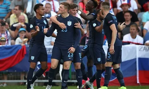 'Bậc thầy diễn xuất' Hollywood đến tận khu tập luyện của Man Utd tại Mỹ