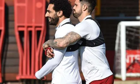 Vừa đến Mỹ, Fred đã lao vào tập luyện cùng Man Utd