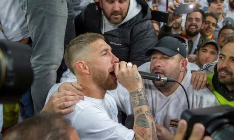 Pique muốn trở thành... Chủ tịch Barca!