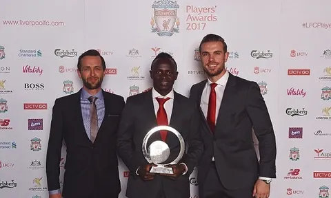 Sadio Mane được Liverpool vinh danh