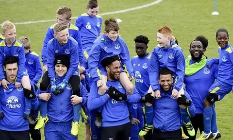 Mourinho đầy rạng rỡ, Man Utd đã đón tin vui?