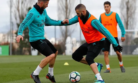 Đụng độ Bayern, Real hưng phấn trên sân tập