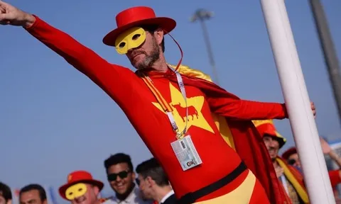 Những bộ trang phục sáng tạo nhất của các CĐV tại World Cup 2018