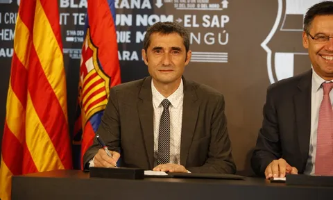 Toàn cảnh Barca ra mắt tân huấn luyện viên trưởng
