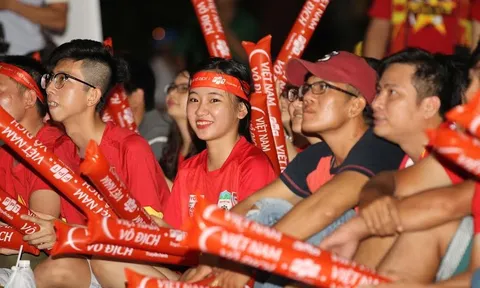 Fan Sài thành tiếc "đứt ruột" trận hòa U20 Việt Nam