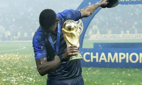 Sau World Cup, Pogba có tạo ra sự khác biệt ở Man United?