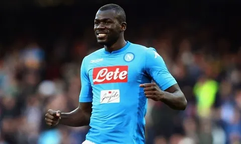 TIẾT LỘ: Napoli từ chối 100 triệu euro cho mục tiêu của Chelsea và Man Utd