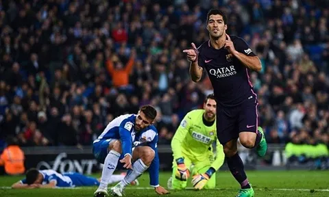 Được 'biếu không' 2 bàn, Luis Suarez khiến Espanyol ôm hận trên sân nhà