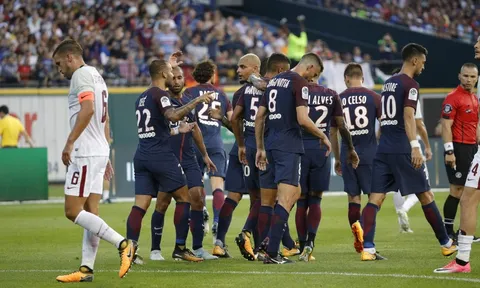 Bất phân thắng bại trong 90 phút, PSG vượt qua Roma sau loạt penalty cân não