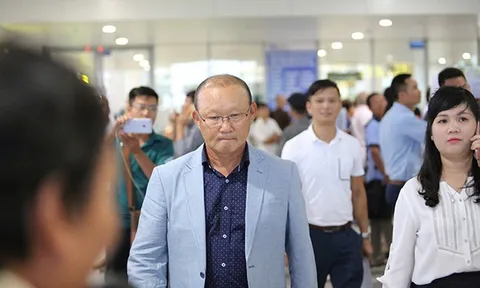 “Vi hành” xong V-League, thầy Park tức tốc về Hàn Quốc “xem giò” U19 Việt Nam
