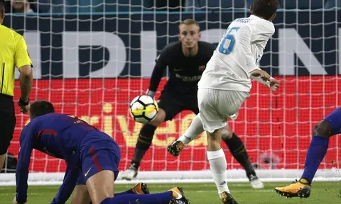 2 kép phụ lên tiếng, Real vẫn không thể cản dàn sao Barca đoạt ngôi vương