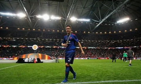 2 pha bóng cực thông minh của Ander Herrera vs Ajax