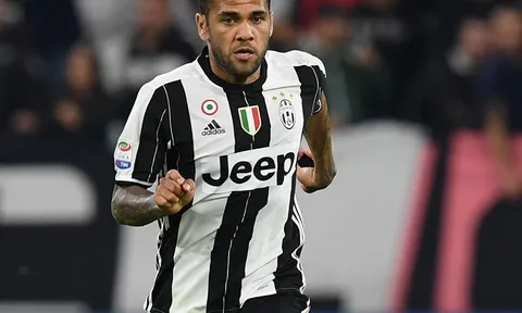 20 hậu vệ được săn đón nhất mùa hè (Phần 3): Đôi cánh Juve