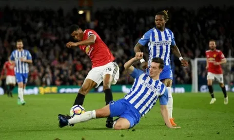 Sau 1 trận đấu, Mourinho phải thay đổi kế hoạch chuyển nhượng
