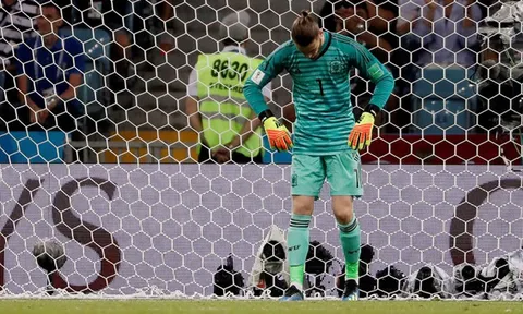 De Gea nắm sinh mệnh Tây Ban Nha bằng đôi tay run rẩy