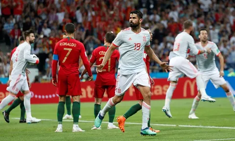 Diego Costa kết thúc cơn đau đầu 4 năm của Tây Ban Nha