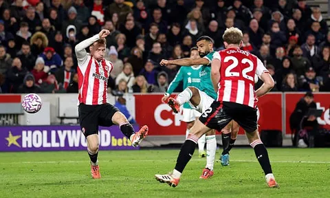 Tại sao Brentford có thể phải thua Liverpool để dự Cúp C1?
